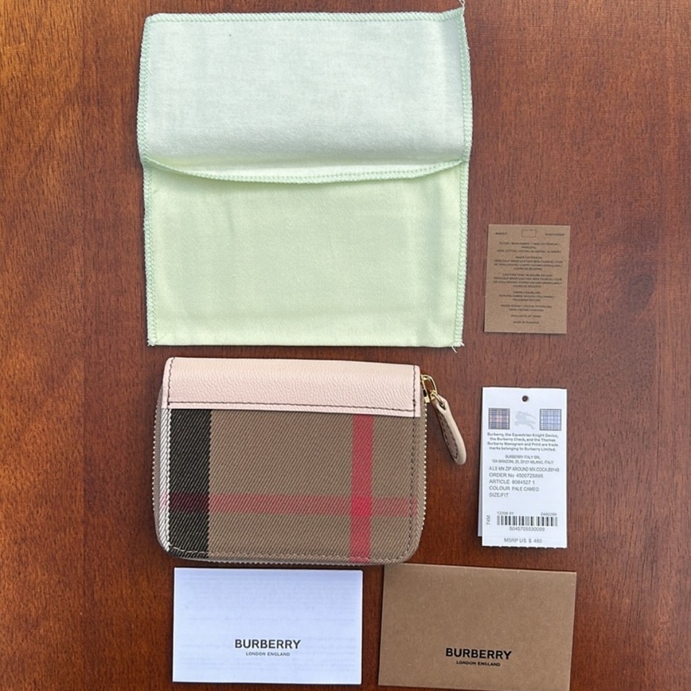 Burberry NWT Tan and Red Checkered Wallet - Picture 2 of 7